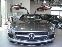 SLS GULLWING
